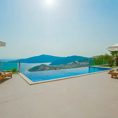 Yasemin Kalkan